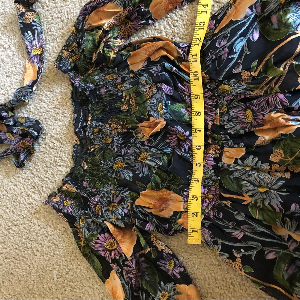 For love and lemons  silk off-shoulder mini dress - Picture 6 of 8